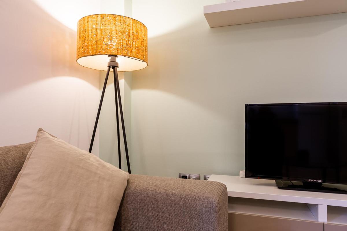 Teatro Suites Malaga City Flat 外观 照片
