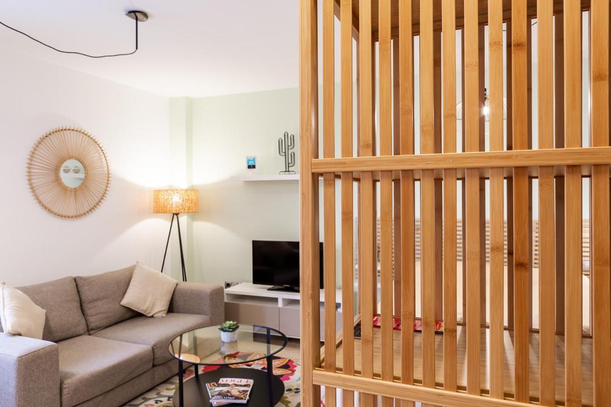 Teatro Suites Malaga City Flat 外观 照片