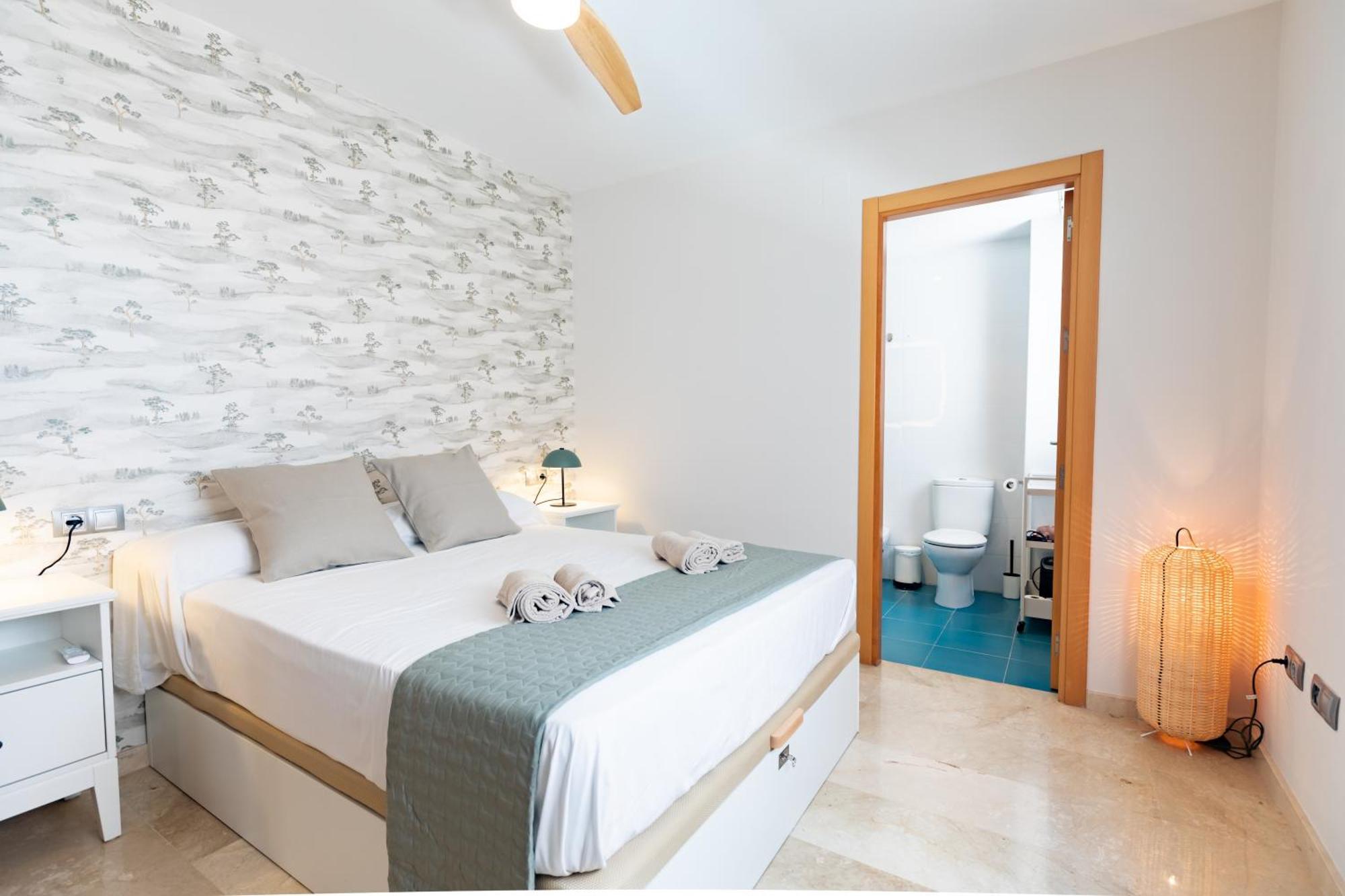 Teatro Suites Malaga City Flat 外观 照片
